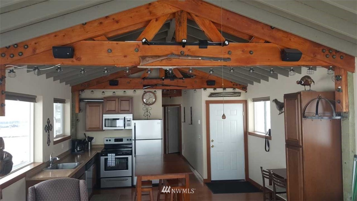 551 Ridge Road Ellensburg, WA 98926 - Photo 3 of 14 Gallery Image 3