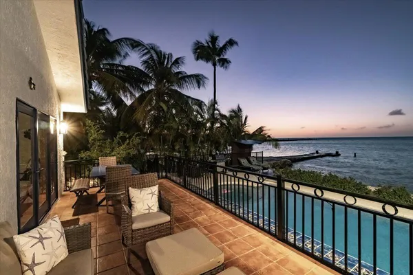 $2,300,000 | 57967 Morton Street, Marathon, FL 33050