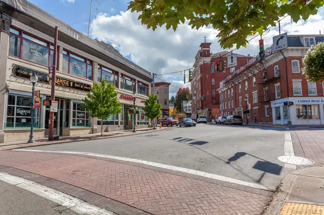 $1,750 | 14 South Division Street, Unit 3, Peekskill, NY 10566