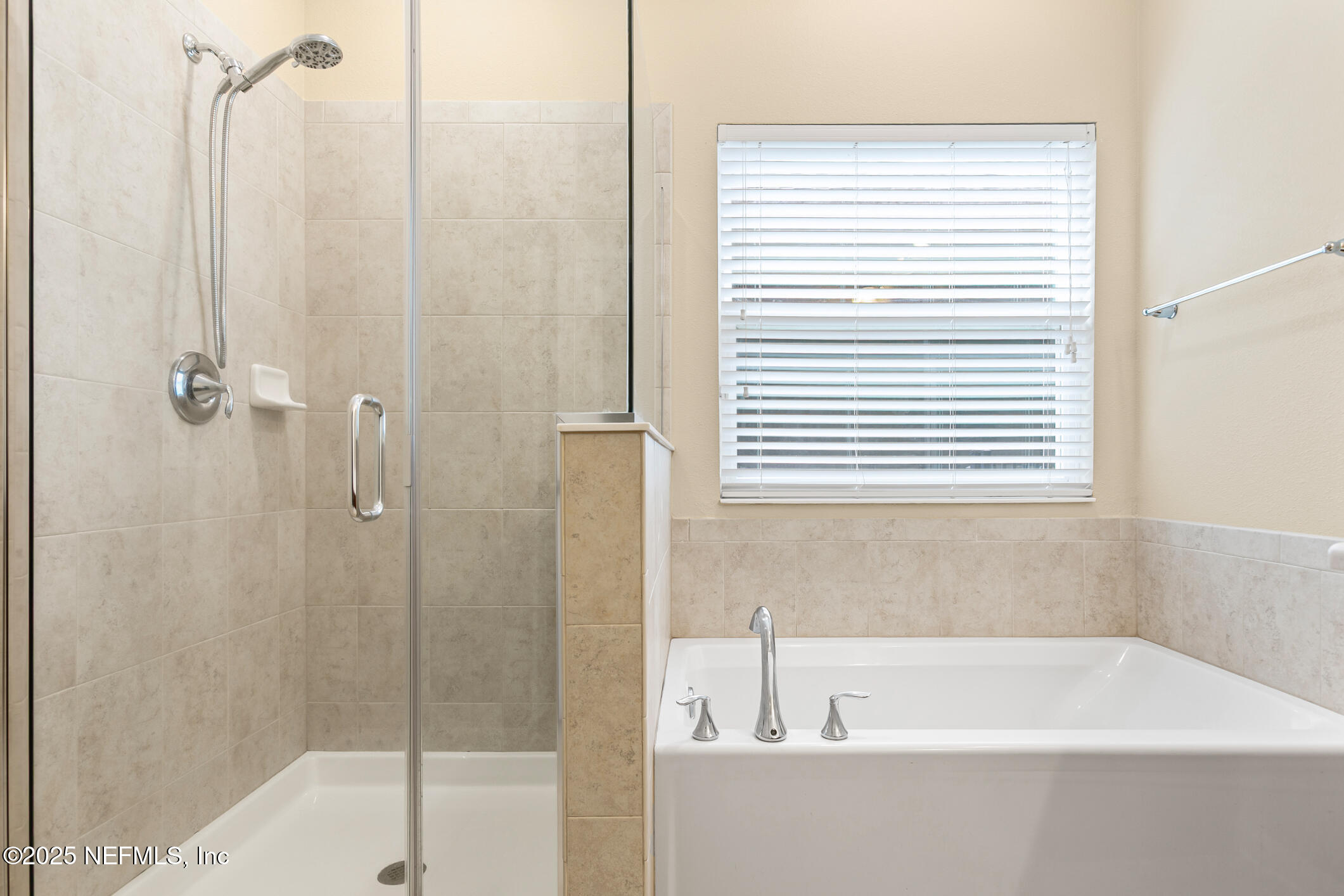 66 Gray Wolf Trail Jacksonville, FL 32081 - Photo 24 of 75 Primary Bedroom - Ensuite