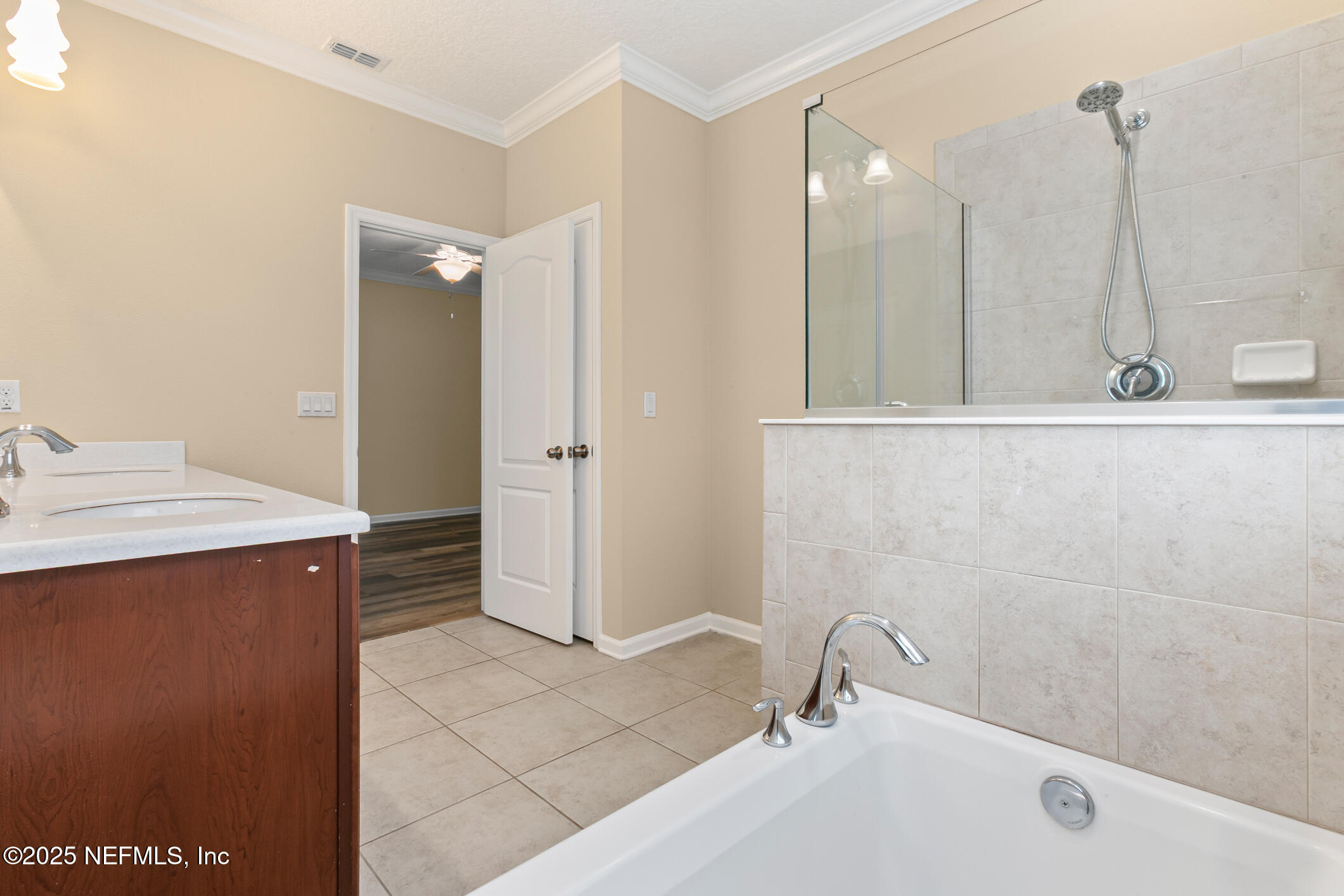 66 Gray Wolf Trail Jacksonville, FL 32081 - Photo 25 of 75 Primary Bedroom - Ensuite
