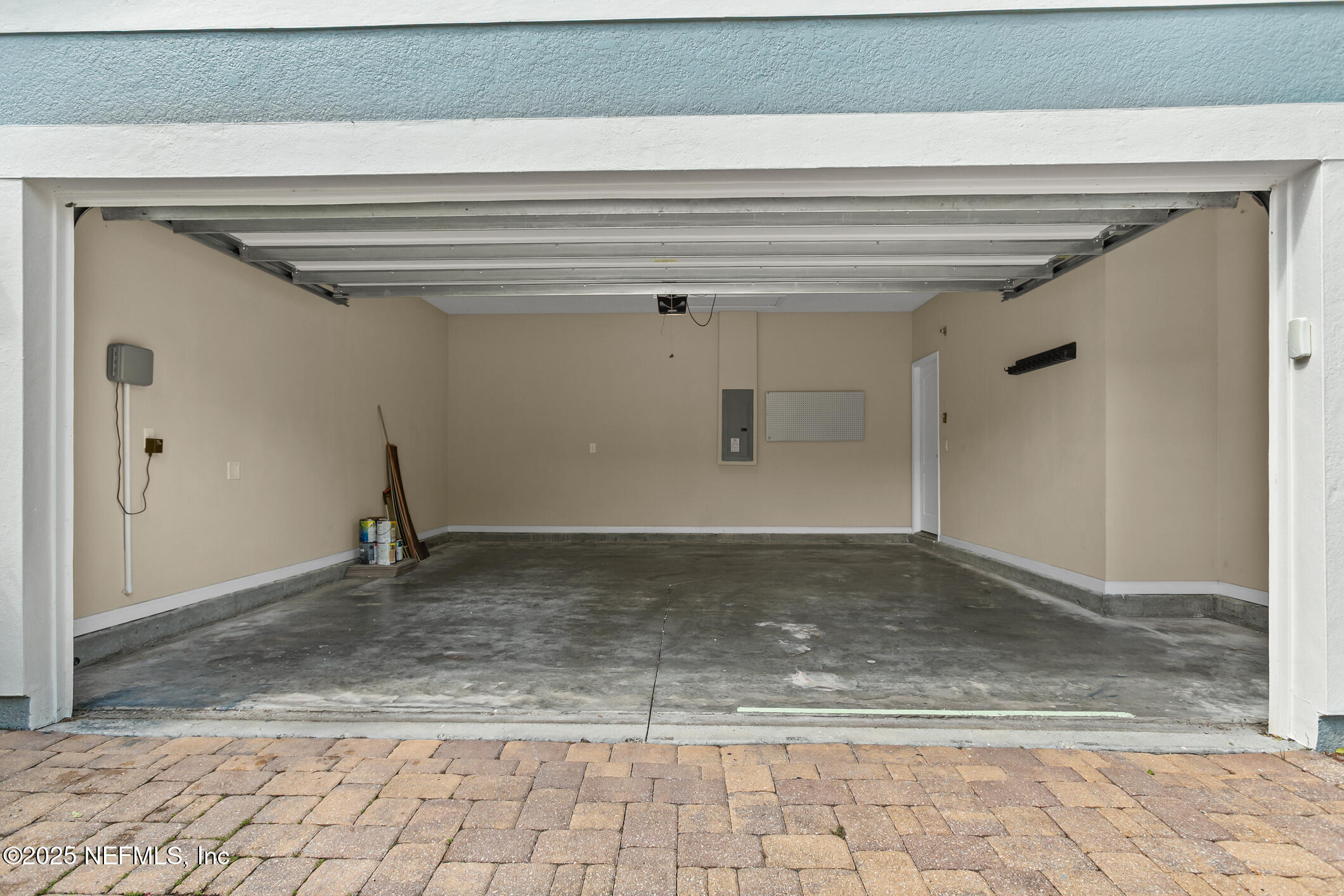 66 Gray Wolf Trail Jacksonville, FL 32081 - Photo 36 of 75 2-Car Garage