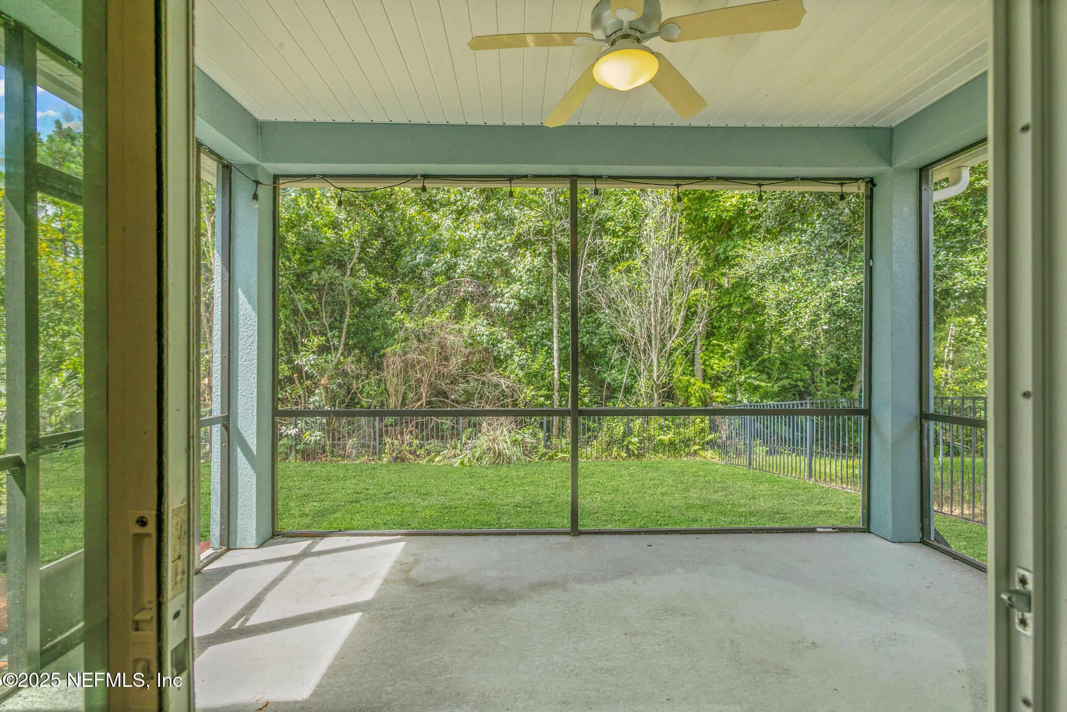 66 Gray Wolf Trail Jacksonville, FL 32081 - Photo 39 of 75 Screened Patio