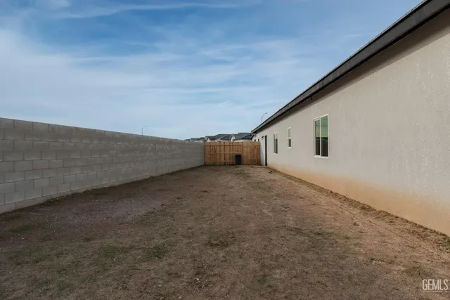 $442,000 | Undisclosed Address, Bakersfield, CA 93306