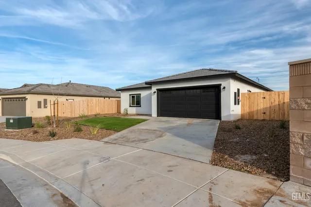 $442,000 | Undisclosed Address, Bakersfield, CA 93306
