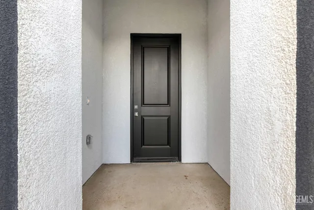 $442,000 | Undisclosed Address, Bakersfield, CA 93306