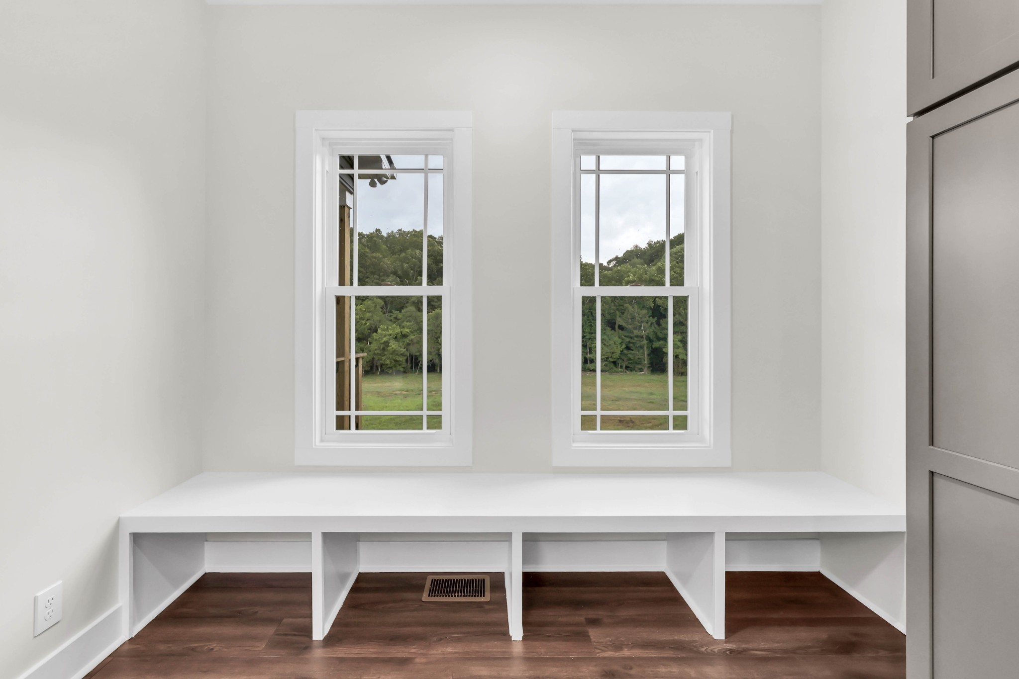 5580 Chambers Road Cumberland Furnace, TN 37051 - Photo 18 of 51 a view of a window and chair in a room