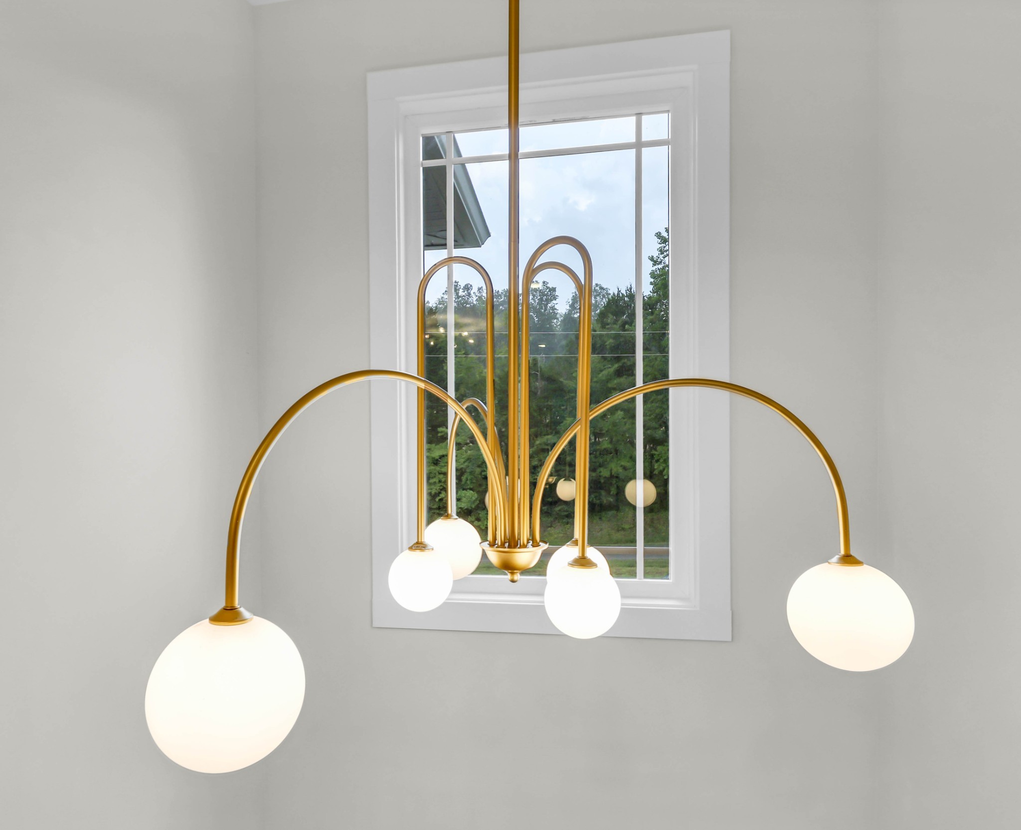 5580 Chambers Road Cumberland Furnace, TN 37051 - Photo 28 of 51 a view of a swimming pool with a mirror