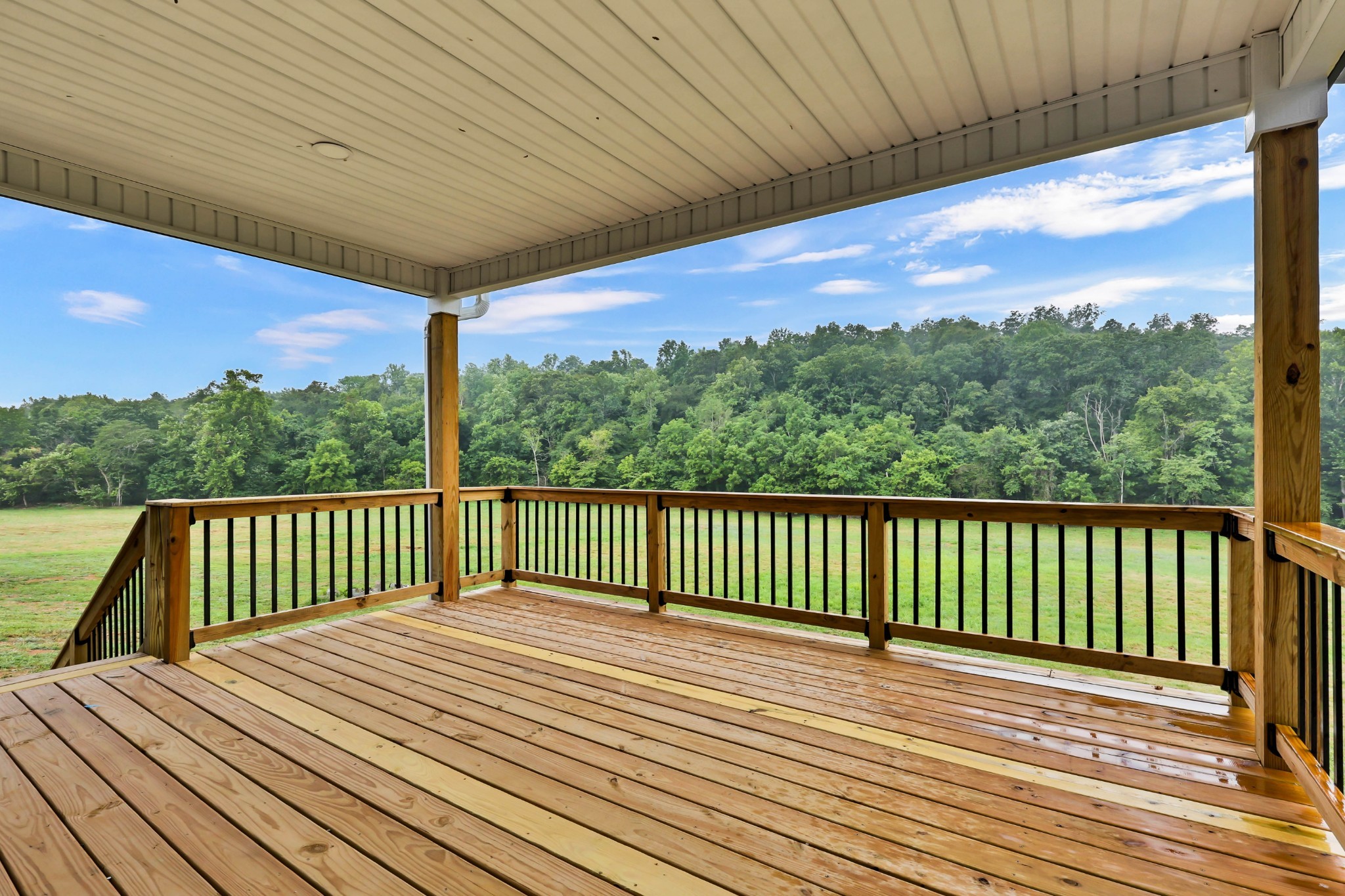 5580 Chambers Road Cumberland Furnace, TN 37051 - Photo 40 of 51 a view of balcony with wooden floor