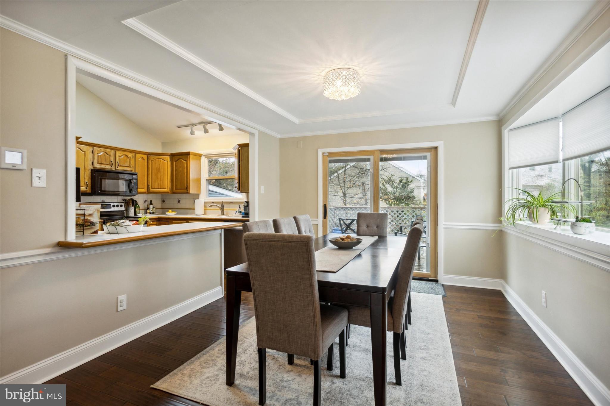 8 South Overhill Road Media, PA 19063 - Photo 8 of 39 Dining room has sliding doors to deck