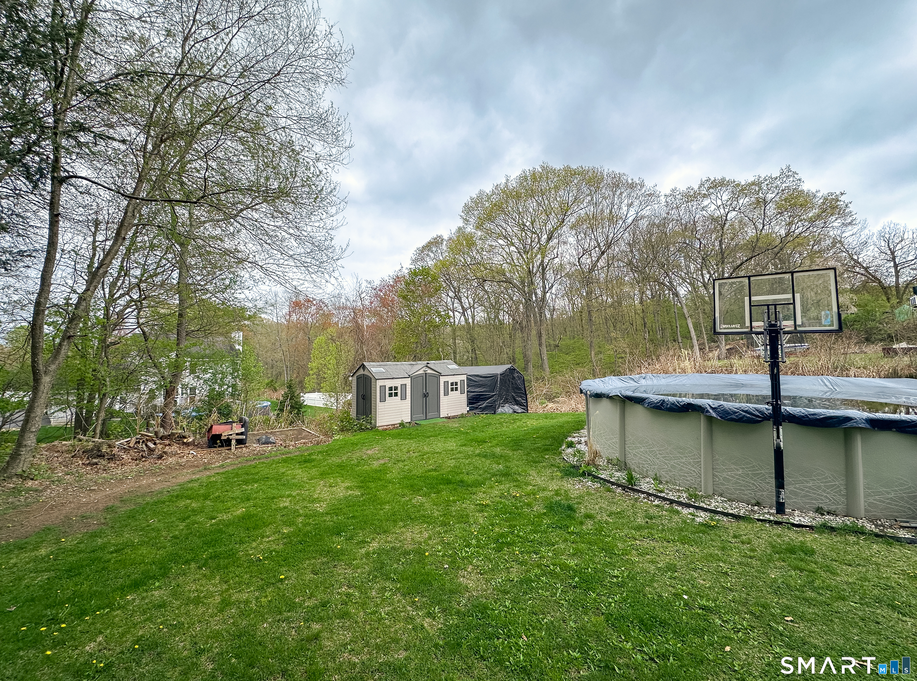 95 Clinton Hill Road Wolcott, CT 06716 - Photo 7 of 30
