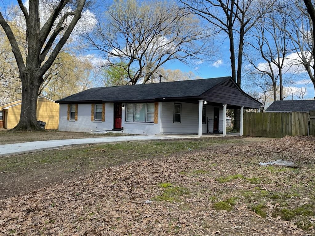 4962 Lochinvar Road Memphis, TN 38116 - Photo 1 of 18 Gallery Image 1