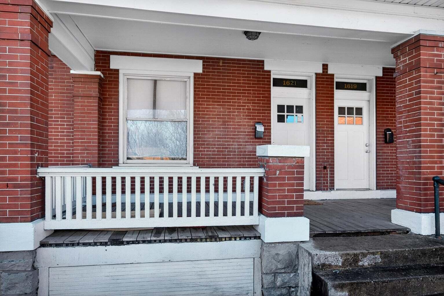 1621 East Main Street Columbus, OH 43205 - Photo 2 of 21 20260309011000908925000000-o