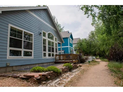 $729,900 | 2114 River Walk Lane, Longmont, CO 80504