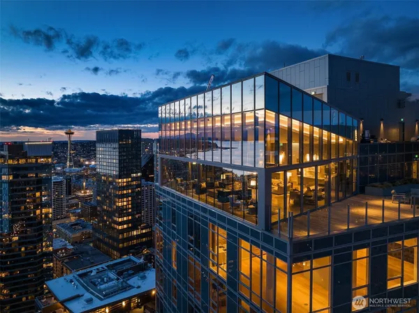 $519,000 | 121 Stewart Street, Unit 1305, Seattle, WA 98101