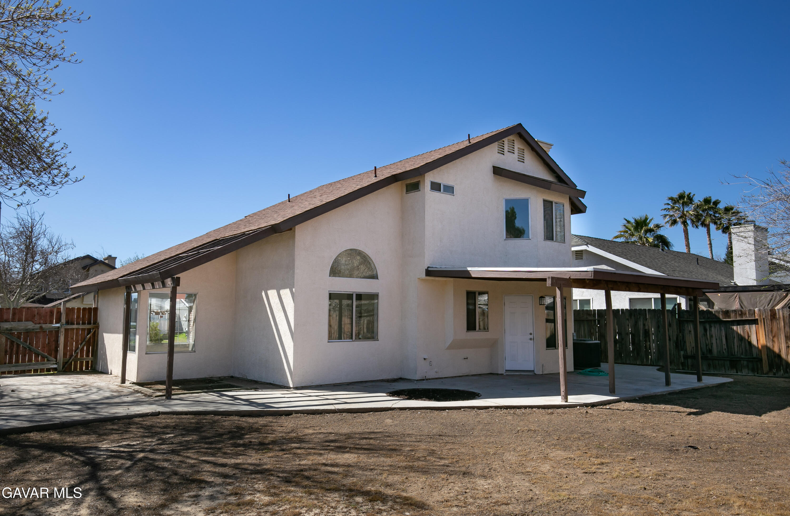 805 Jason Court Lancaster, CA 93534 - Photo 5 of 25 Image-5