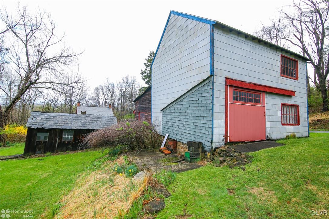 3772 Wilhelm Road Bethlehem, PA 18015 - Photo 30 of 40 Gallery Image 30