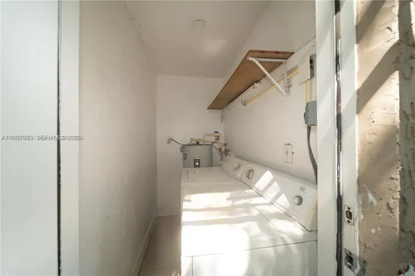 $1,975 | 5545 Northwest 3rd Avenue, Unit W, Miami, FL 33127