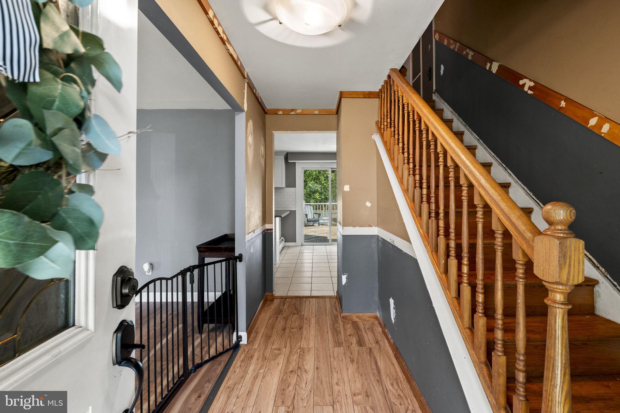 1011 Red Barn Road Warminster, PA 18974 - Photo 4 of 39