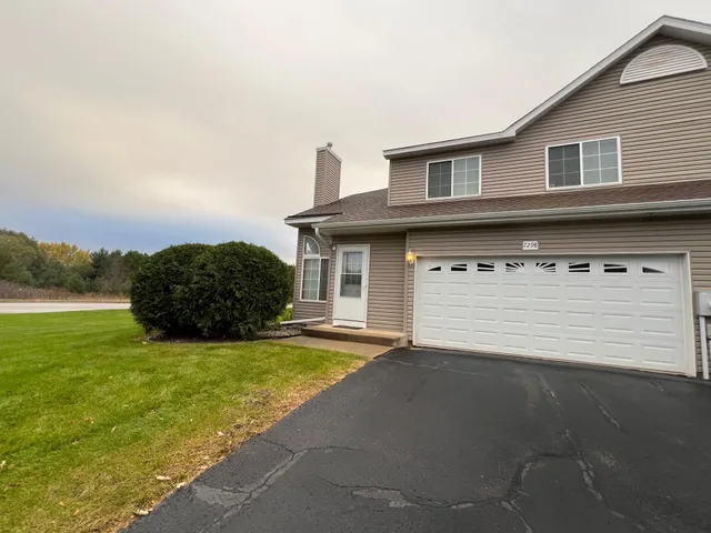 $279,900 | 7298 Lea Court North, Lino Lakes, MN 55014