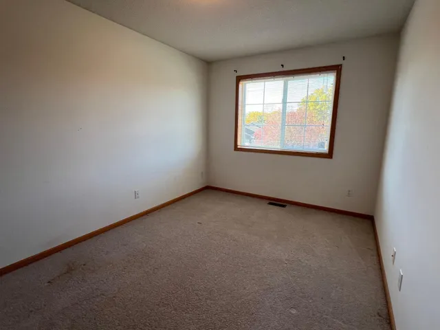 $279,900 | 7298 Lea Court North, Lino Lakes, MN 55014