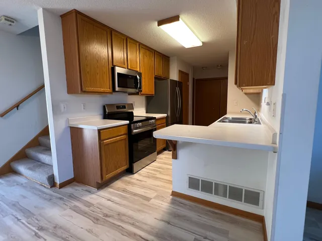 $279,900 | 7298 Lea Court North, Lino Lakes, MN 55014