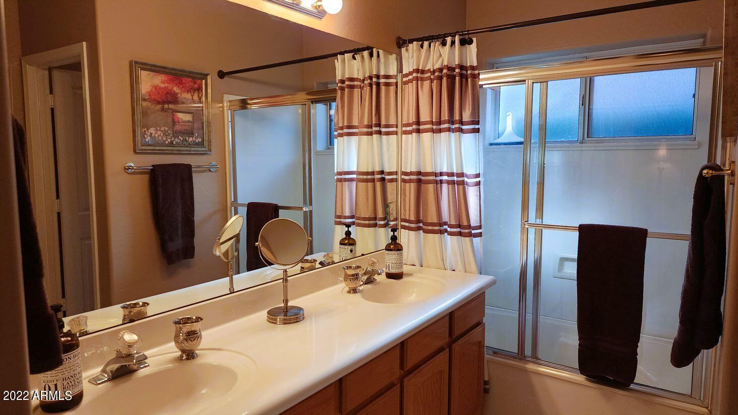 2225 East Bel Air Lane Gilbert, AZ 85234 - Photo 9 of 28 20220912_162020