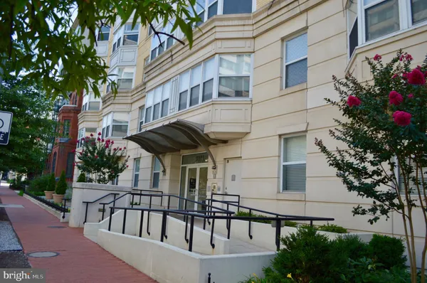$2,500 | 1111 11th Street Northwest, Unit 602, Washington, DC 20001