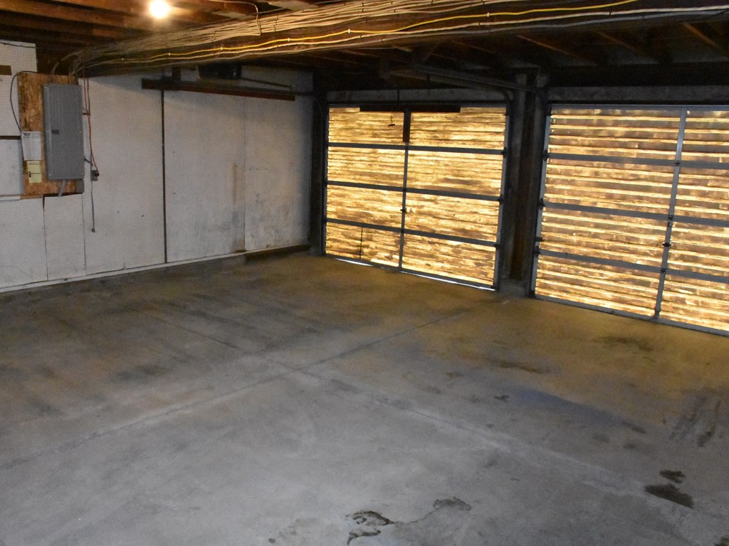 16475 Harmonsburg Road Meadville, PA 16335 - Photo 29 of 35 a view of an empty room with a window