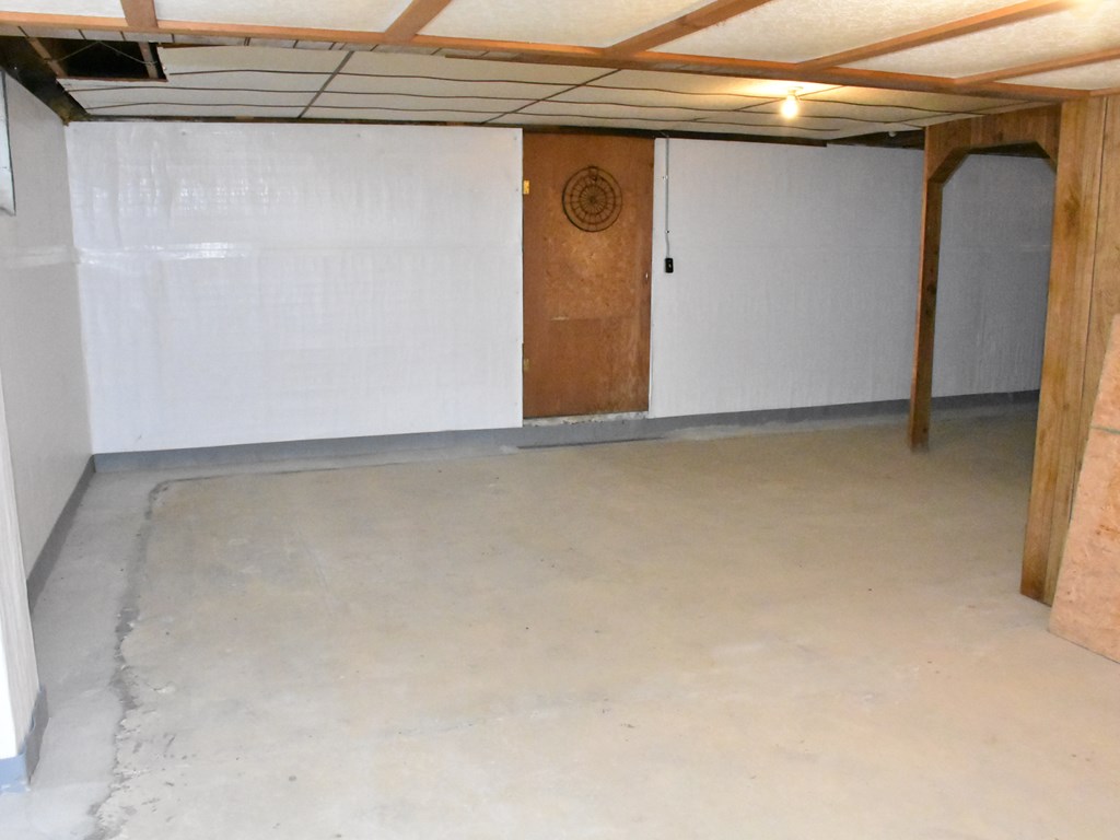 16475 Harmonsburg Road Meadville, PA 16335 - Photo 34 of 35 a view of an empty room