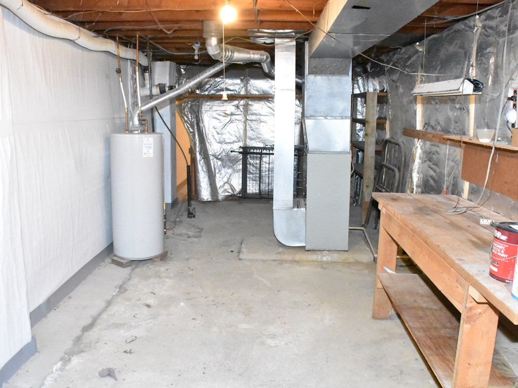 16475 Harmonsburg Road Meadville, PA 16335 - Photo 35 of 35 a view of a storage & utility room