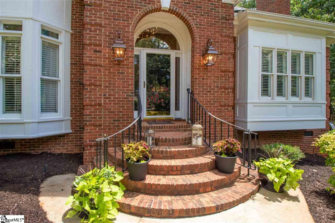 409 Block House Road Greenville, SC 29615 - Photo 3 of 36 Gallery Image 3