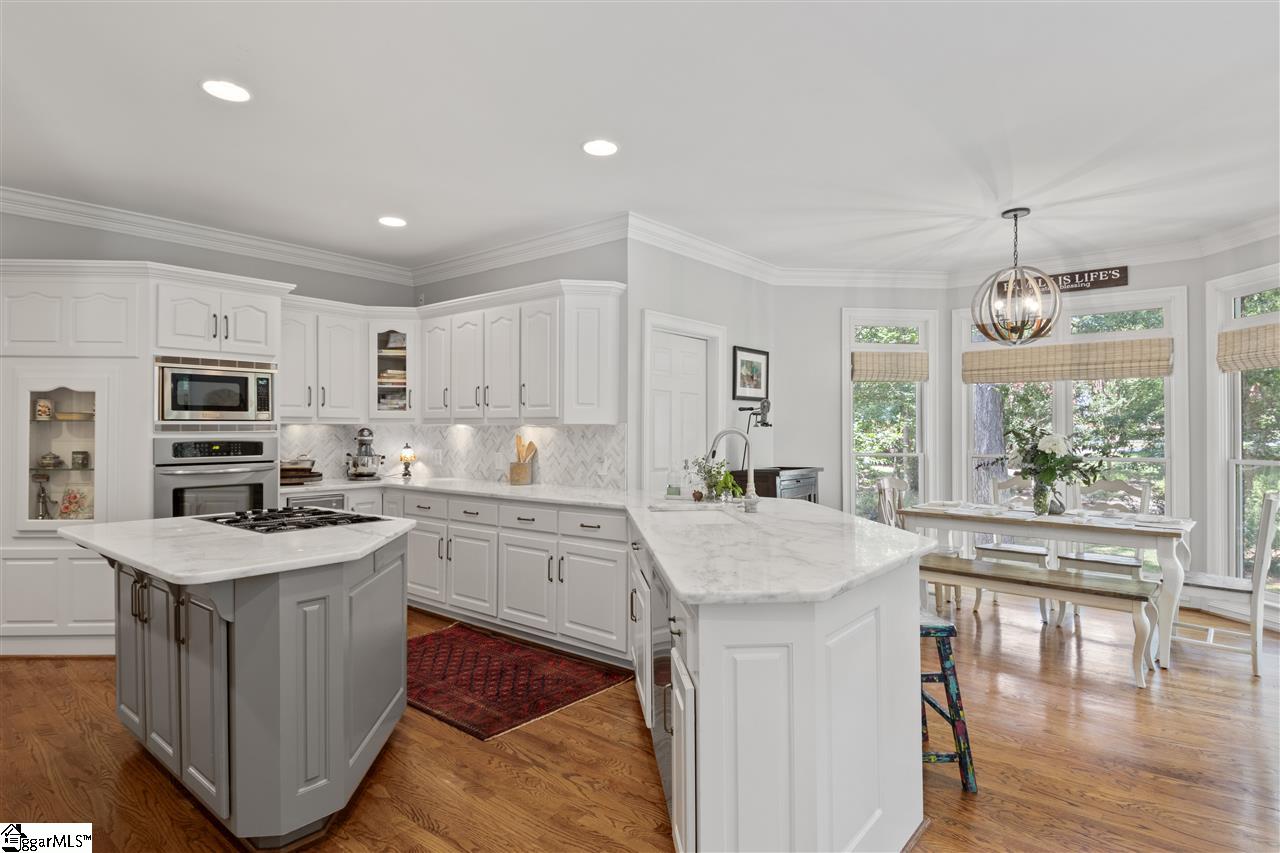 409 Block House Road Greenville, SC 29615 - Photo 8 of 36 Gallery Image 8