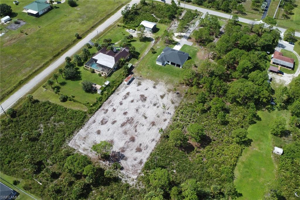 3748 Everglades Boulevard North Naples, FL 34120 - Photo 48 of 49 a view of a garden with an outdoor space