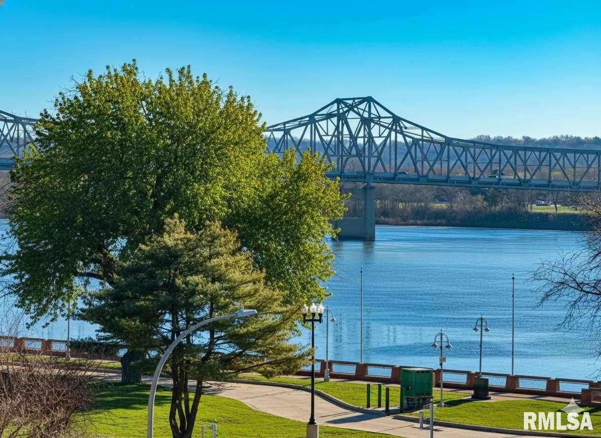 311 Southwest Water Street, Unit 3 & 4 Peoria, IL 61602 - Photo 17 of 42