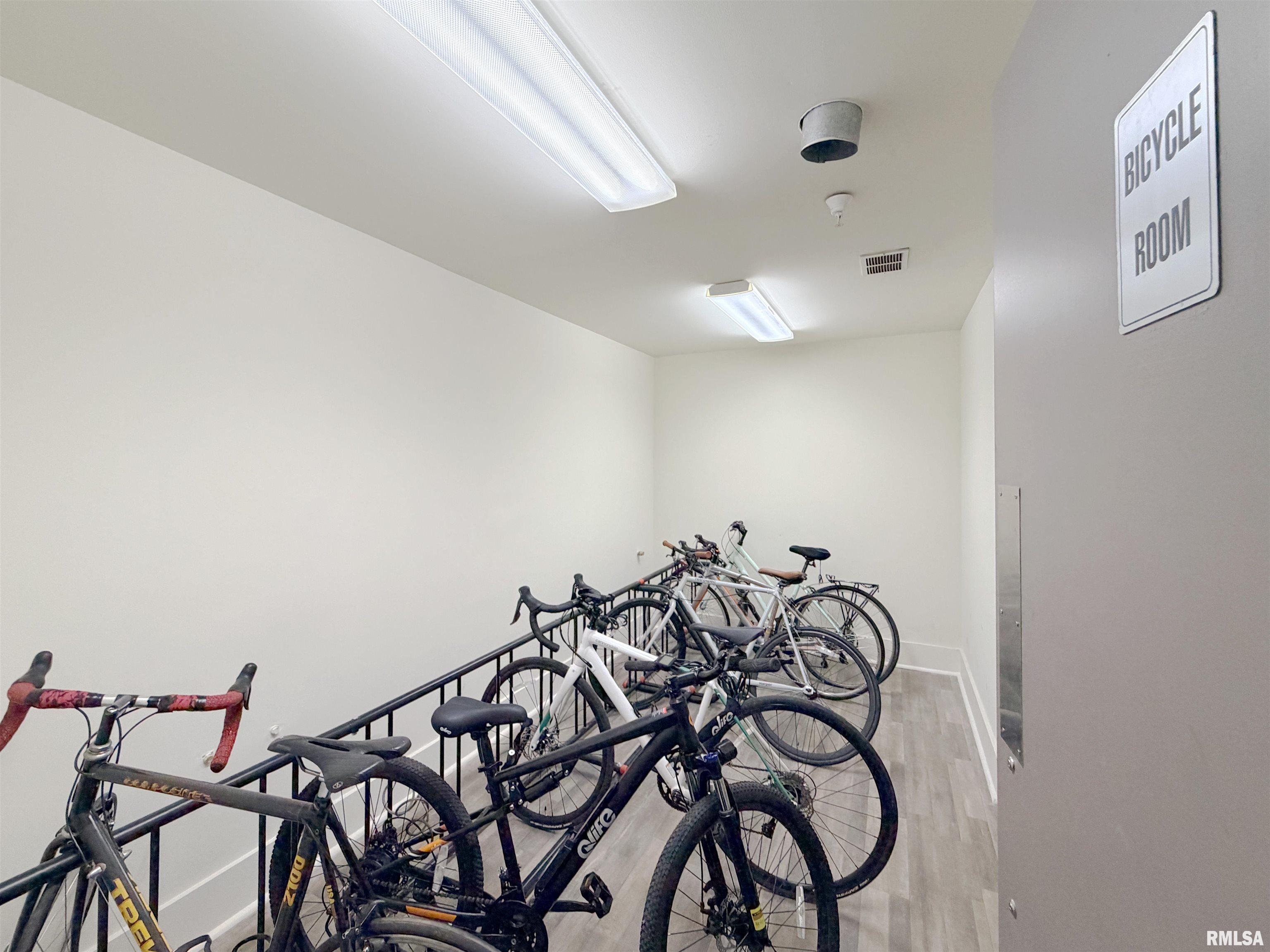 311 Southwest Water Street, Unit 3 & 4 Peoria, IL 61602 - Photo 22 of 42