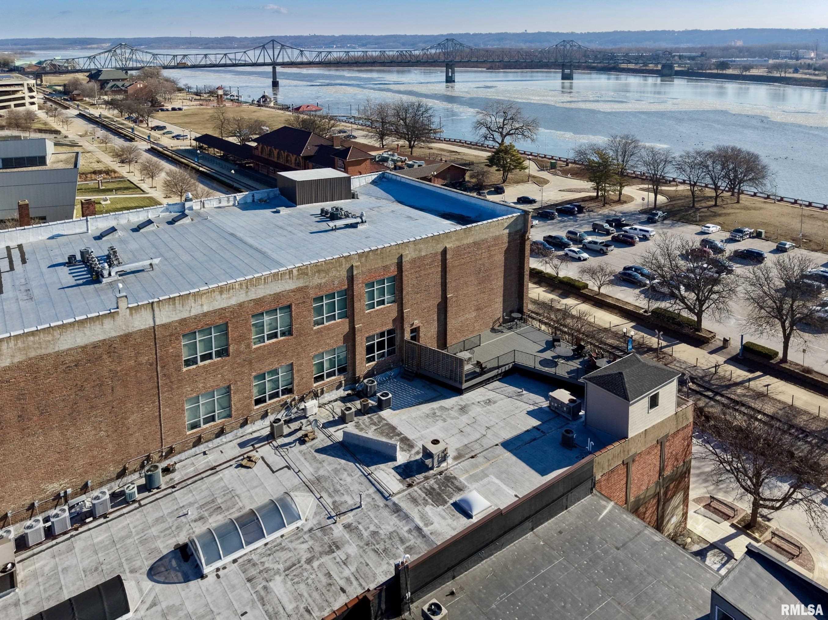 311 Southwest Water Street, Unit 3 & 4 Peoria, IL 61602 - Photo 24 of 42