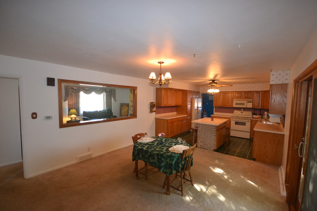 107 Lippincott Road Fox Lake, IL 60020 - Photo 10 of 21