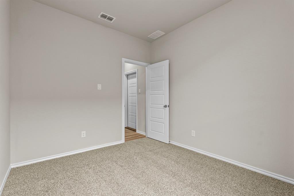 9704 Austin Holw Road Fort Worth, TX 76036 - Photo 10 of 24