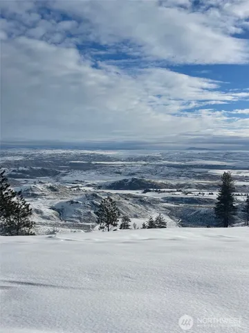 $570,000 | 120 Cielo Circle, Brewster, WA 98812