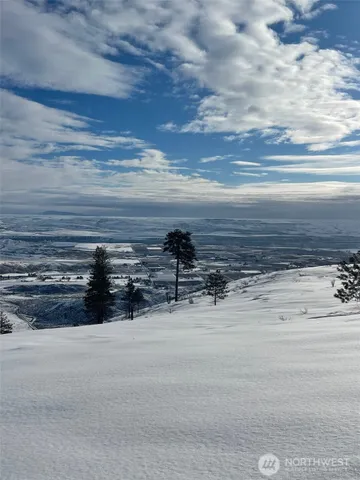 $570,000 | 120 Cielo Circle, Brewster, WA 98812