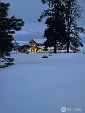 $570,000 | 120 Cielo Circle, Brewster, WA 98812