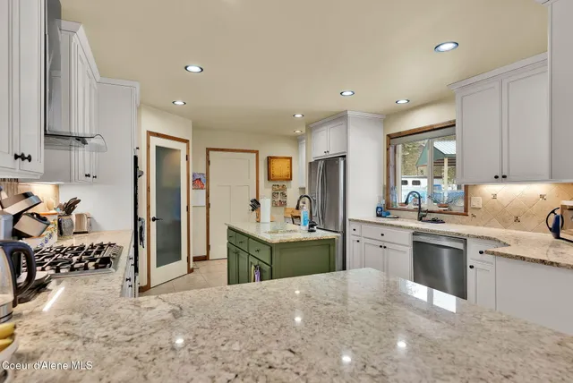 $949,000 | 204 Jeru Ridge Trail, Sandpoint, ID 83864