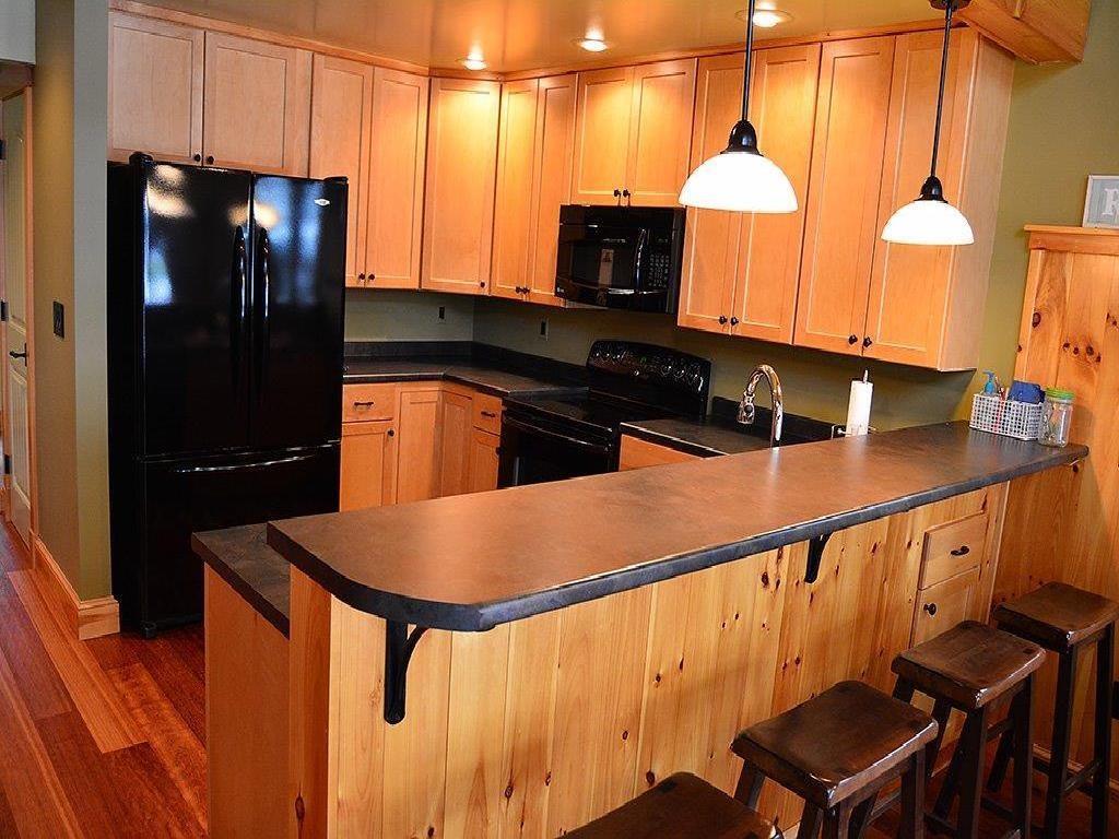 25 South Pine Beach Road Belgrade, ME 04917 - Photo 4 of 26 Kitchen
