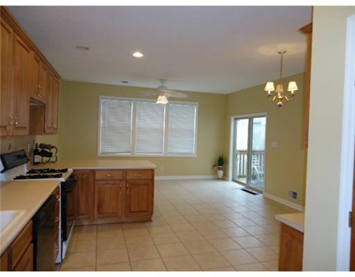 2423 Nicholson Road Franklin Park, PA 15143 - Photo 5 of 18 Kitchen.