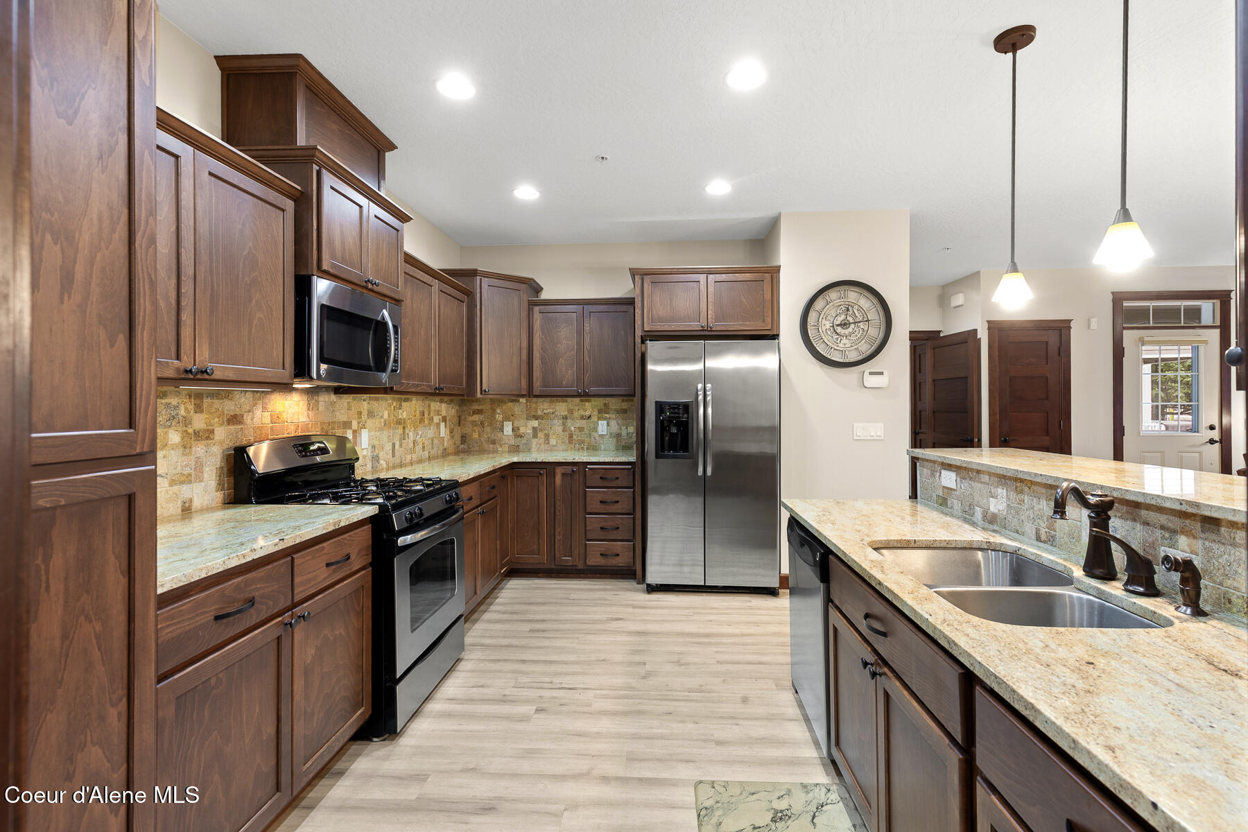 4580 Greenchain Loop, Unit 5 Coeur D'Alene, ID 83814 - Photo 11 of 29 4580GreenchainLoopUnit5-11