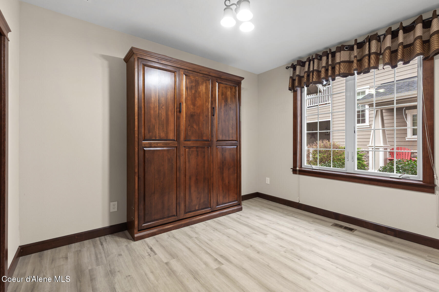 4580 Greenchain Loop, Unit 5 Coeur D'Alene, ID 83814 - Photo 17 of 29 4580GreenchainLoopUnit5-17