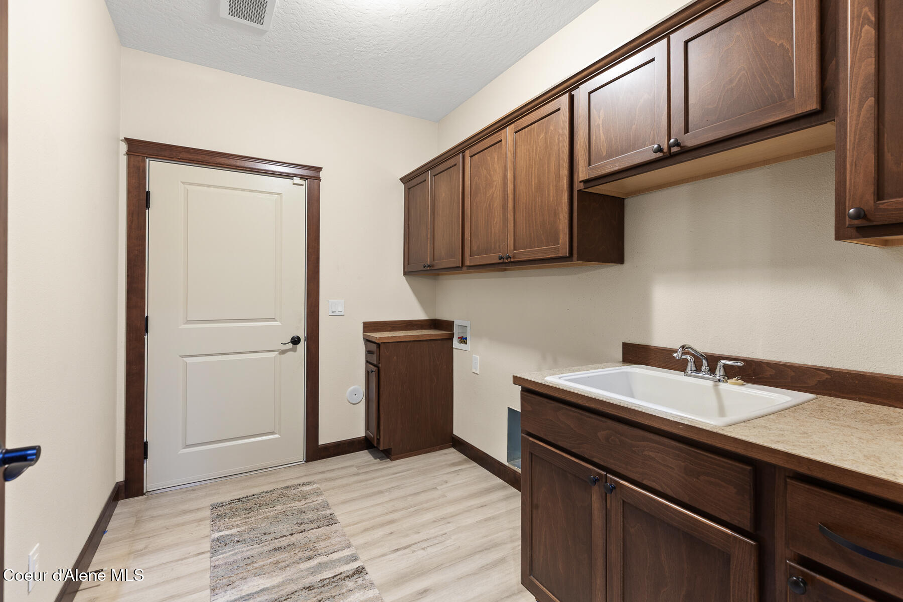 4580 Greenchain Loop, Unit 5 Coeur D'Alene, ID 83814 - Photo 20 of 29 4580GreenchainLoopUnit5-20