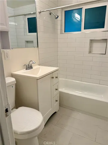 $3,650 | 22800 Runnymede Street, West Hills, CA 91307