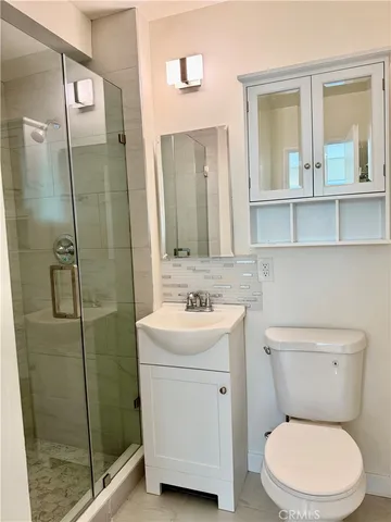 $3,650 | 22800 Runnymede Street, West Hills, CA 91307